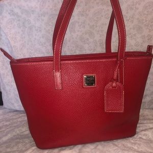 Dooney and Bourke BARELY used shoulder purse